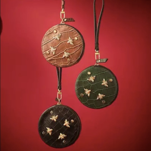 Bee charm embossed leather round wristlet - Picture 5 of 6